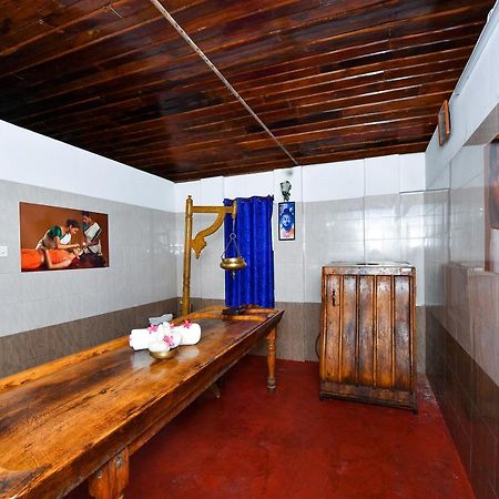 The Royal Heritage Hotel And Ayurvedic Center Thiruvananthapuram Екстериор снимка