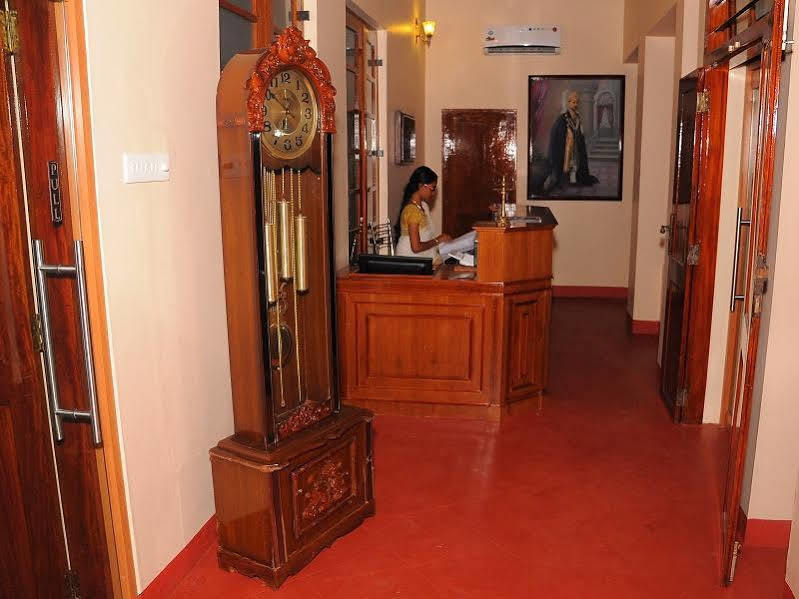 The Royal Heritage Hotel And Ayurvedic Center Thiruvananthapuram Екстериор снимка