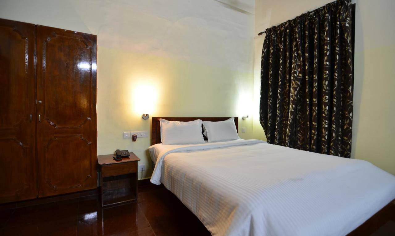 The Royal Heritage Hotel And Ayurvedic Center Thiruvananthapuram Екстериор снимка